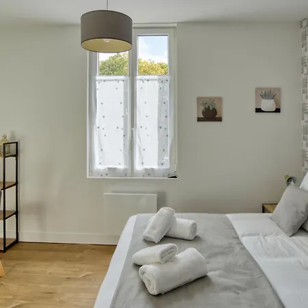 Cosycouronne Apartman